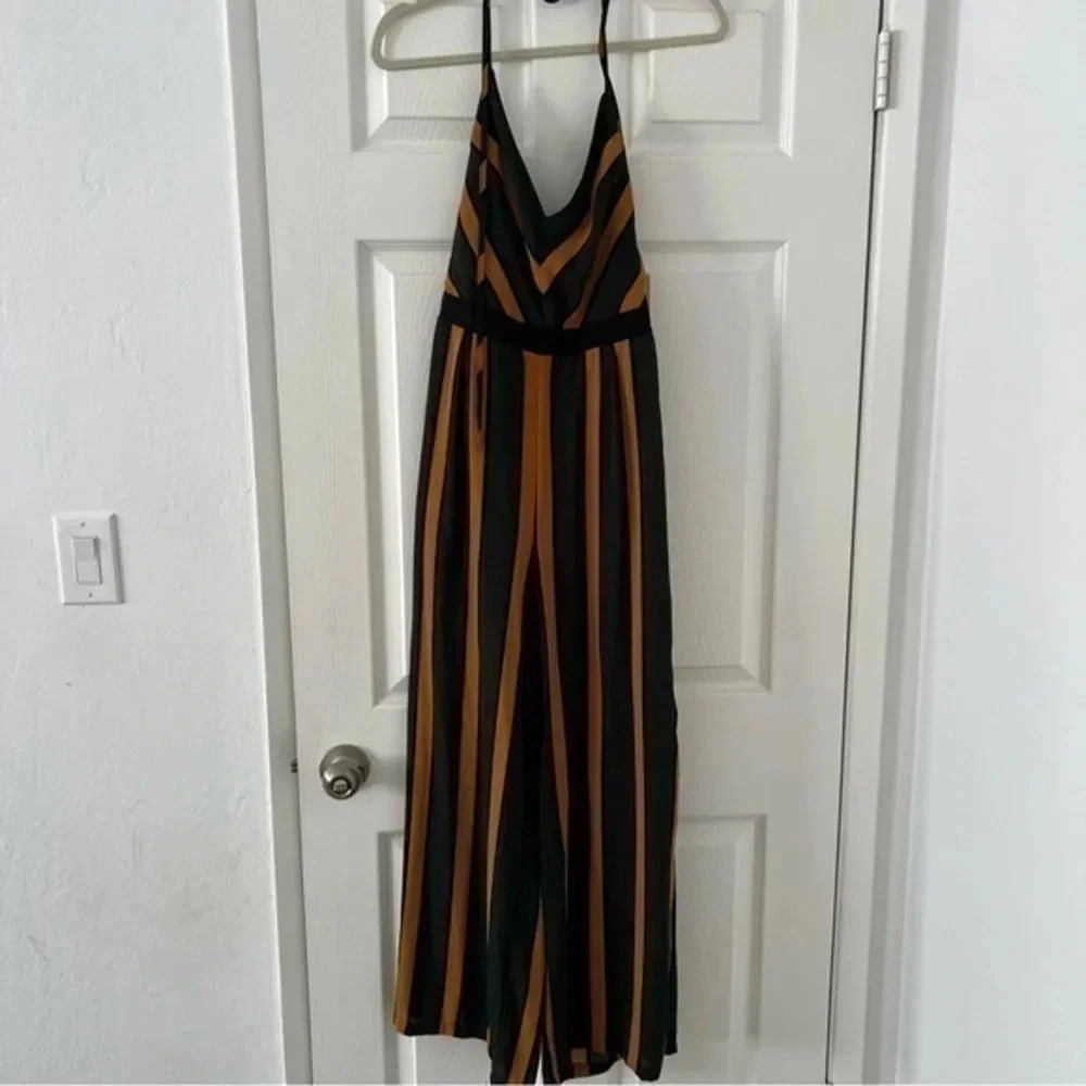 Shasa romper NWT